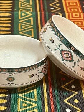 Vintage Studio Nova "Adirondack" Stoneware Bowls - Southwest Motif (Set of 2)